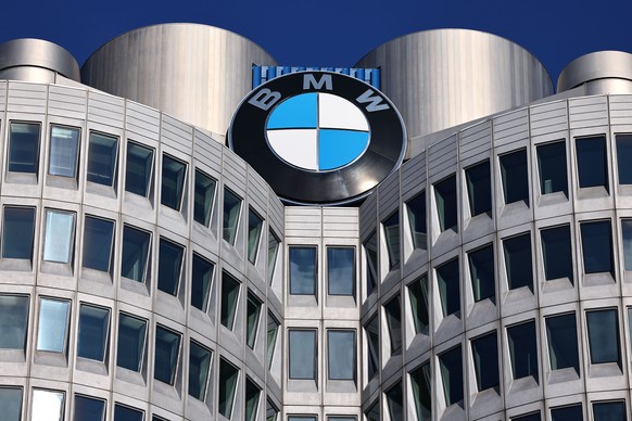 epa11596673 A view of the German Bayerische Motoren Werke AG (BMW) corporation logo, installed on the company&#039;s headquarters in Munich, Germany, 10 September 2024. BMW said it is recalling cars d ...
