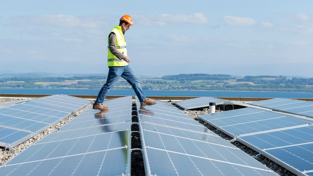Die politischen Zeichen stehen auf Ausbau: eine Solaranlage in der Schweiz.