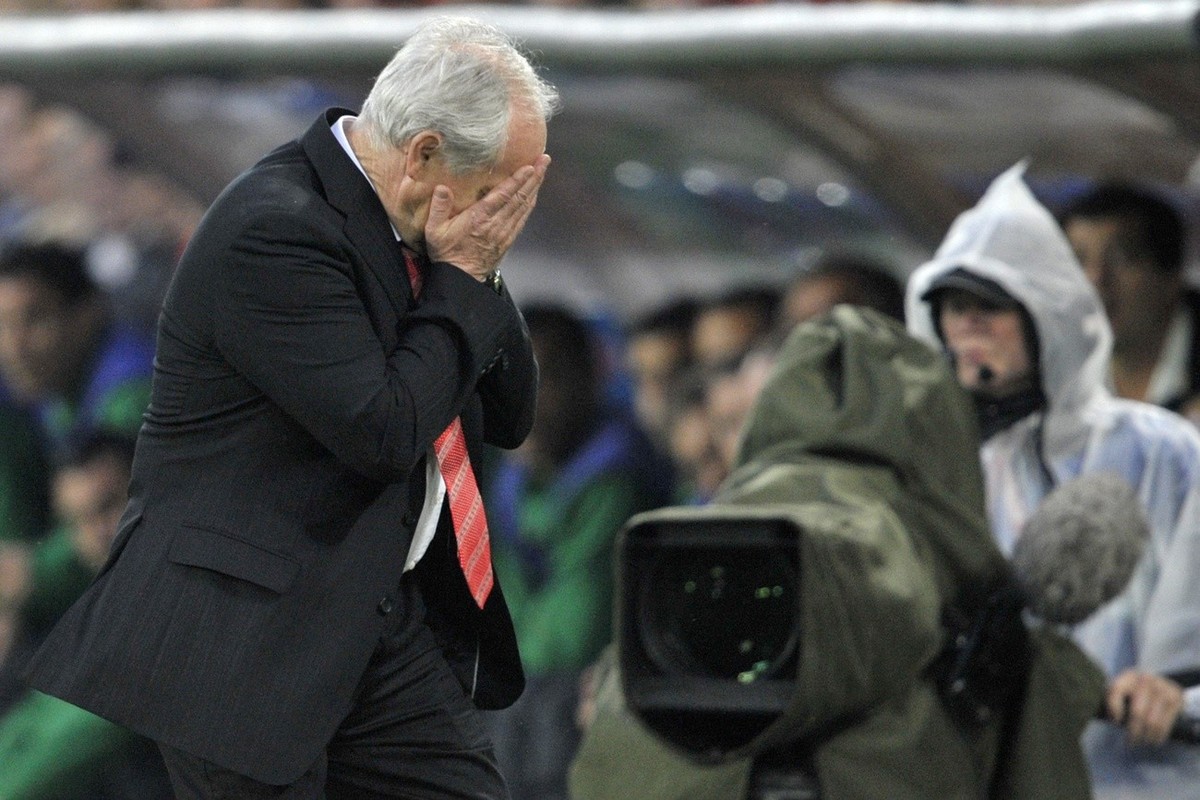 Swiss head coach Jakob "Koebi" Kuhn reacts during the third match of Group A between Switzerland and Portugal during the Euro 2008 European Soccer Championships in the St. Jakob-Park Stadium ...