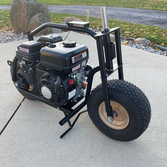 volkspod brent walter walter werks VW käfer scooter vespa minibike hotrod retro design https://www.instagram.com/walter_werks/?hl=en