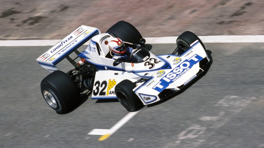 IMAGO / Motorsport Images

1976 Spanish GP CIRCUITO DEL JARAMA, SPAIN - MAY 02: Loris Kessel, Brabham BT44B Ford during the Spanish GP at Circuito del Jarama on May 02, 1976 in Circuito del Jarama, Sp ...