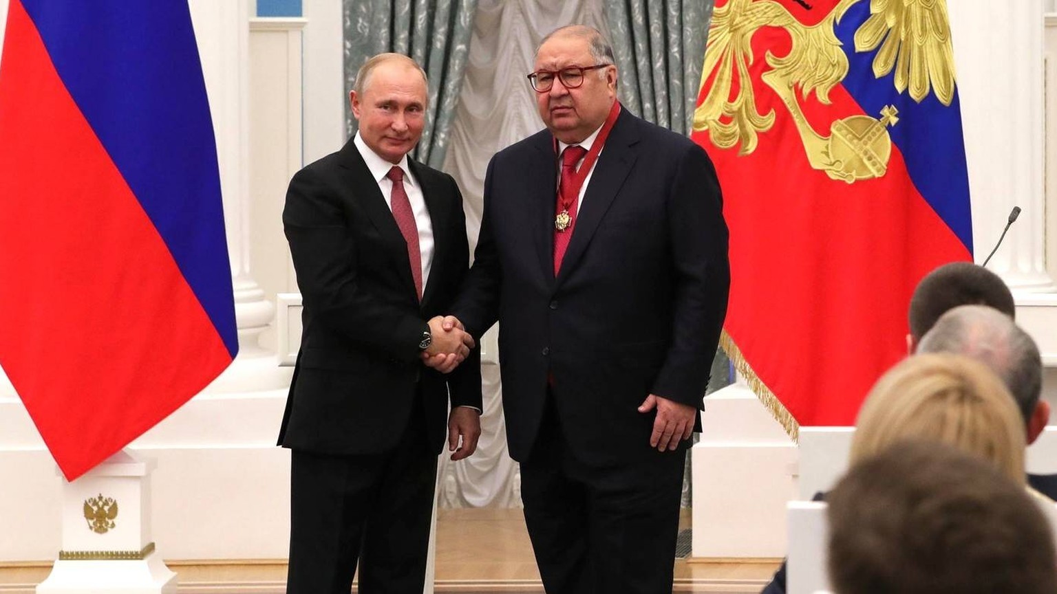 November 27, 2018. - Russia, Moscow.  - President of Russia Vladimir Putin and founder of USM Holding Alisher Usmanov awarded the 3rd degree Order For Merit to the Fatherland at the presentation of ...