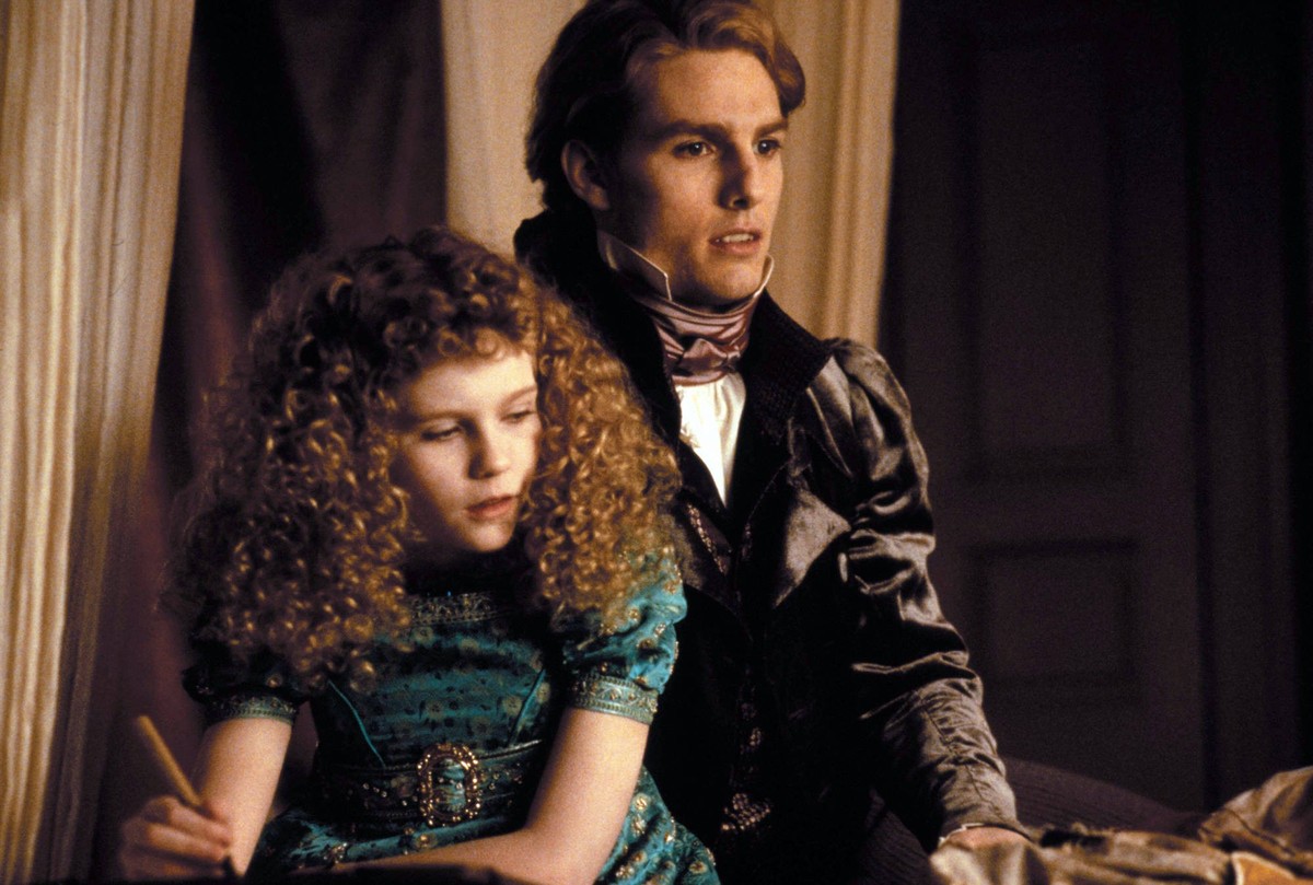 Kirsten Dunst &amp;amp; Tom Cruise Characters: Claudia &amp;amp; Lestat de Lioncourt Film: Interview With The Vampire: The Vampire Chronicles USA 1994 Director: Neil Jordan 11 November 1994 PUBLICATIO ...