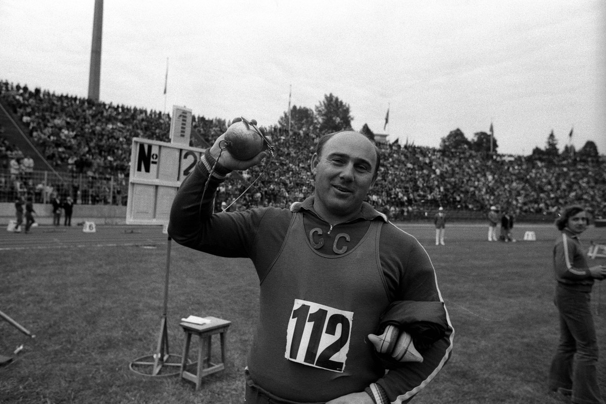 Leichtathletik Länderkampf BR Deutschland gegen UdSSR 1972 in Augsburg, Anatoliy Bondarchuk

Athletics Countries struggle BR Germany against USSR 1972 in Augsburg Anatoliy Bondarchuk