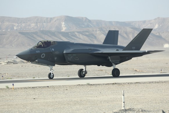 epa07991084 An Israeli F-35 fighter jet ready for takeoff during the joint Air Forces drill &#039;Blue Flag&#039; at the Ovda Air Force Base in the Negev Desert, southern Israel, 11 November 2019 (iss ...