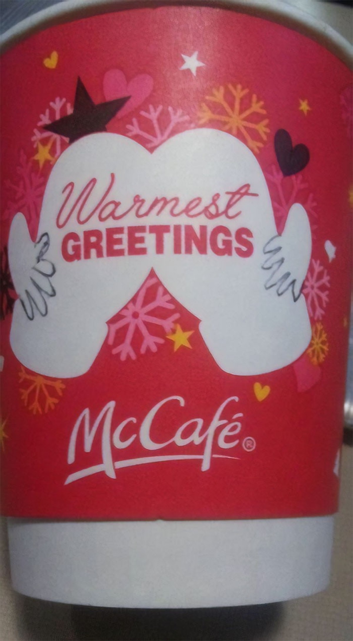Failiges Becher-Design von McDonalds