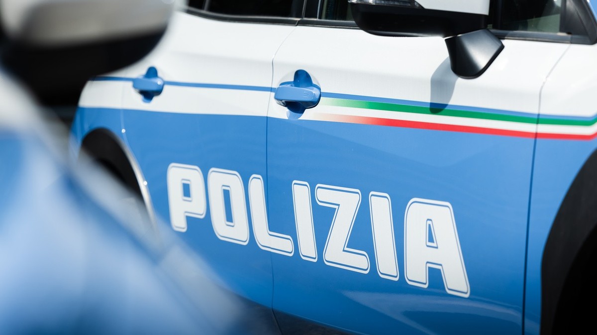 Schweizer-in-Luino-IT-mit-Messer-t-dlich-verletzt