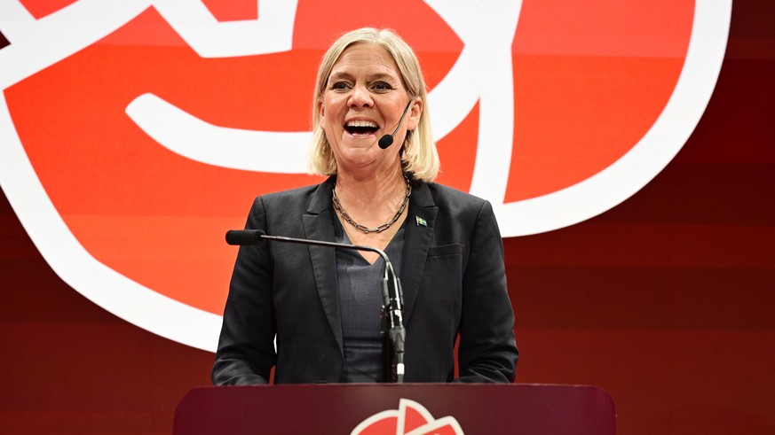 epa13237936 Social Democrats party leader Magdalena Andersson speaks during the Social Democrats' election night watch party at the Stockholm Waterfront Conference Center in Stockholm , Sweden, 1 ...