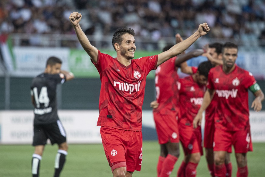 Hapoel's player Helder Lopes celebrates the 0-1 goal, during the UEFA Eutopa Conference League, 3th qualifying round match FC Lugano against Hapoel Beer Sheva (Israel), at the Cornaredo stadium in Lug ...