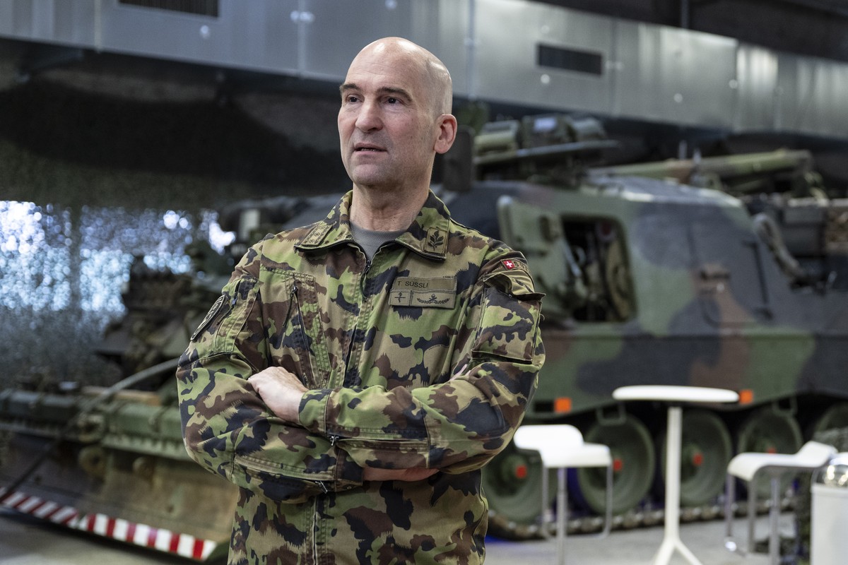 Thomas Suessli, Chef der Armee, spricht an der Praesentation der Armeebotschaft 2025, am Donnerstag, 27. Maerz 2025, in Thun. (KEYSTONE/Peter Schneider)
