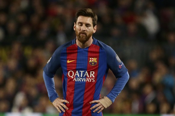 Barcelona&#039;s Lionel Messi reacts during the Champions League quarterfinal second leg soccer match between Barcelona and Juventus at Camp Nou stadium in Barcelona, Spain, Wednesday, April 19, 2017. ...