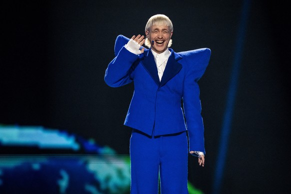 epa11330708 Netherlands&#039; Joost Klein performs the song &#039;Europapa&#039; during the second semifinal of the 2024 Eurovision song competition at the Malm� Arena in Malm�, Sweden, 09 May 2024. E ...