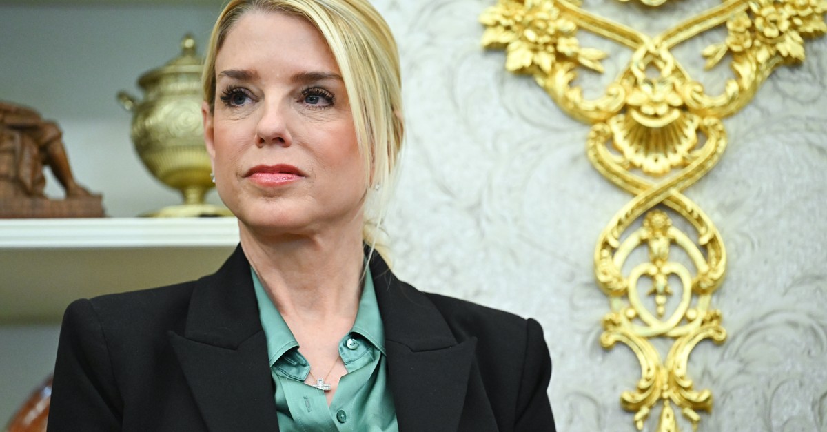 Bericht: Trump hat Justizministerin Pam Bondi bereits entlassen