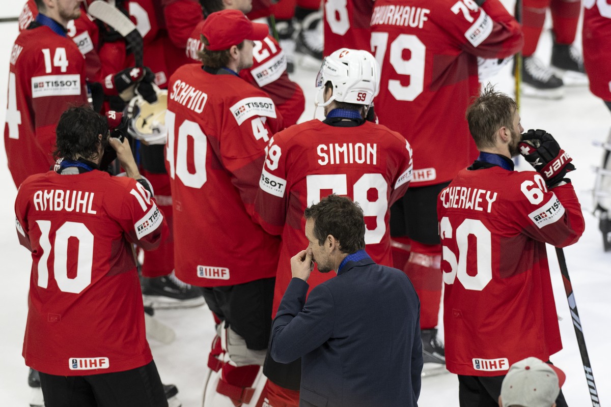 Switzerland's Headcoach Patrick Fischer is disapointed during the Ice Hockey World Championship final match between Switzerland and Czech Republic in Prague at the O2 Arena, Czech Republic, on Su ...