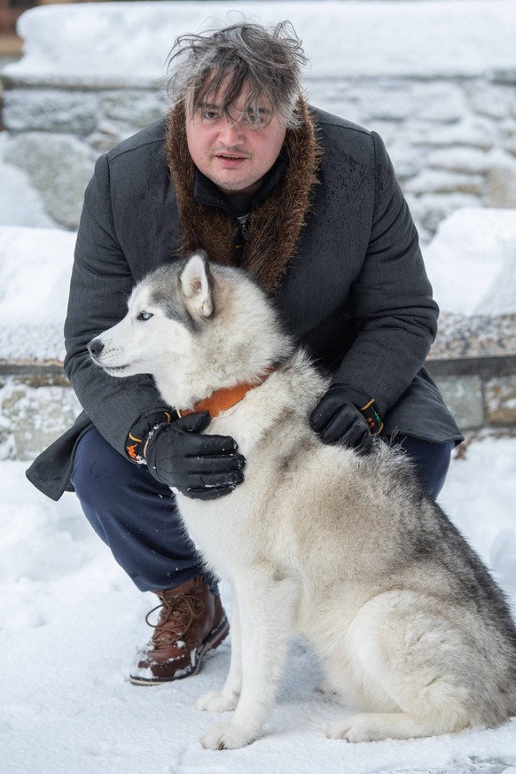Les Arcs Film Festival - Pete Doherty Portrait Pete Doherty and his husky dog ​​Zeus attend a portrait session at the 14th Les Arcs Film Festival in Bourg-Saint-Maurice, France on December 14, 20...