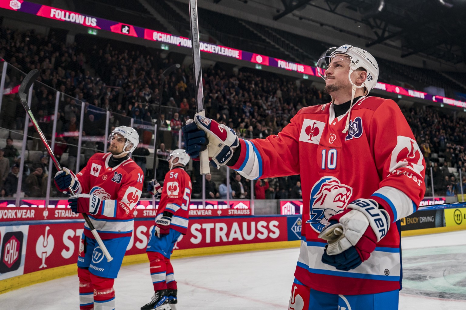 Sven Andrighetto (ZSC) celebrates after the Champions Hockey League Quarter-Final match between Switzerland&#039;s ZSC Lions and Germany?s Eisbaeren Berlin at the Swiss Life Arena in Zurich, Switzerla ...
