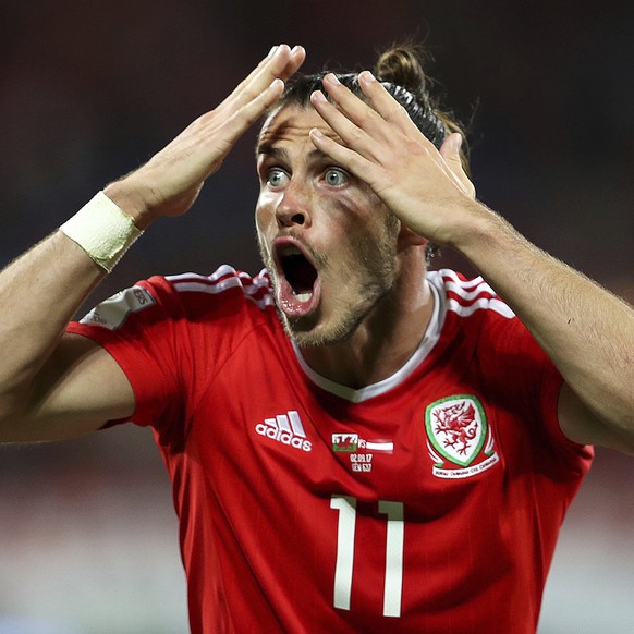 Wales&#039; Gareth Bale appeals, during the World Cup Group D match between Wales and Austria, at the Cardiff City Stadium, in Cardiff, Saturday Sept. 2, 2017. (David Davies/PA via AP)