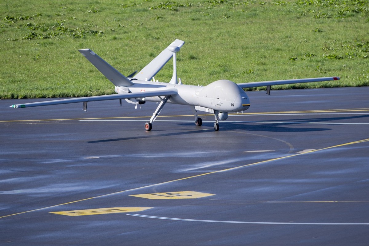 L'armée suisse a commandé des drones israéliens Hermes 900 HFE ADS 15.