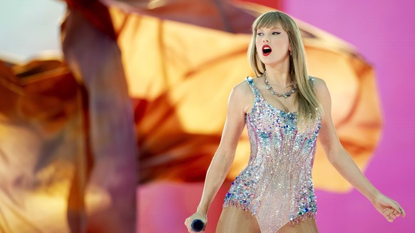 epa11457809 US singer-songwriter Taylor Swift performs during her concert for around 55,000 people at the Johan Cruijff ArenA in Amsterdam, the Netherlands, 04 July 2024. Swift performed in the Nether ...