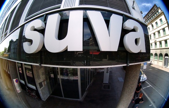 Das Suva Logo am Dienstag, 19. August 2003, in Zuerich. (KEYSTONE/Steffen Schmidt)