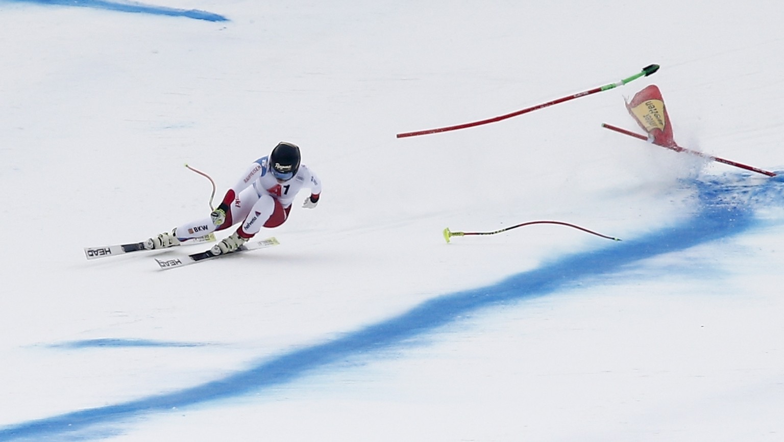 Switzerland&#039;s Lara Gut speeds down the course after loosing a pole during an alpine ski, women&#039;s World Cup super-G, in Bad Kleinkirchheim, Austria, Saturday, Jan. 13, 2018. (AP Photo/Giovann ...