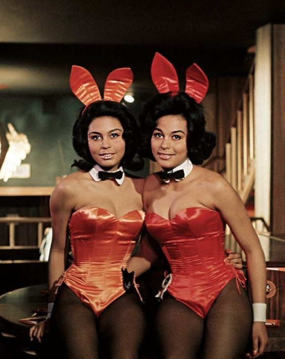 Playbunnys Jennifer and Janis Jackson, Playboy Club Chicago, 1964