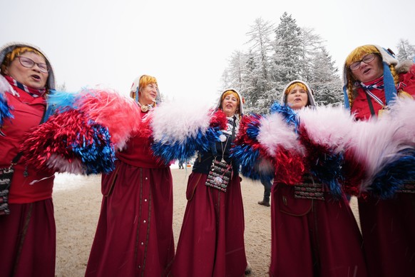 <p>Ob die Ex-Freundin von Sturla Laegreid unter diesen norwegischen Biathlon-Fans dabei ist?</p>
