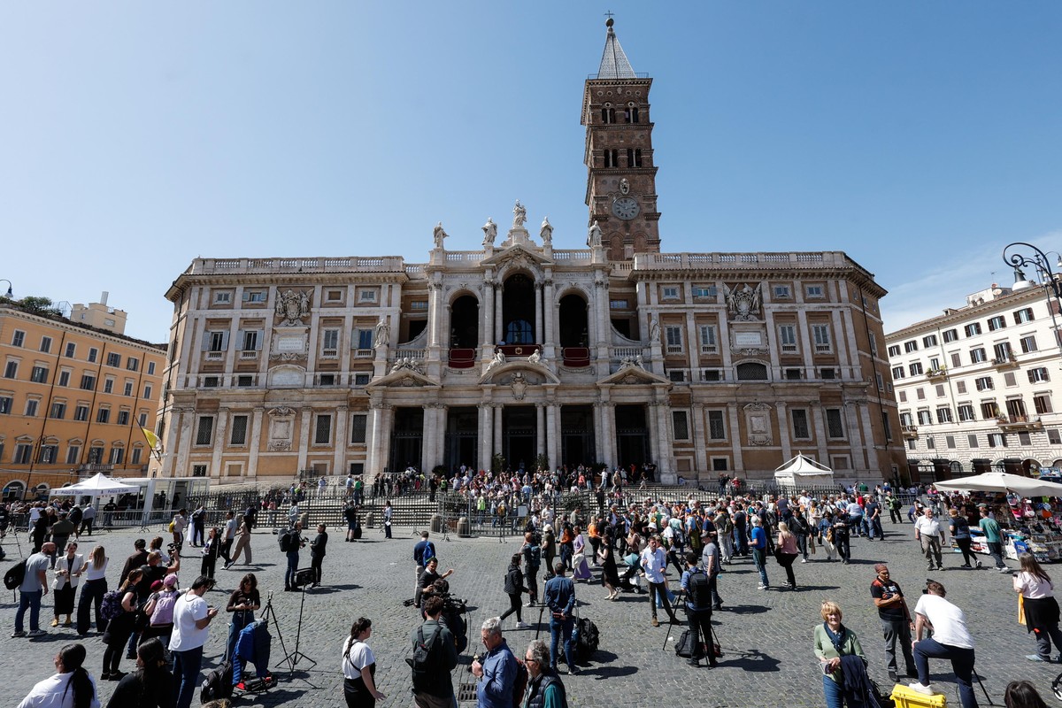 epa12047011 A view of the Basilica of Santa Maria Maggiore, where Pope Francis will be buried, at the Cappella Paolina (Pauline Chapel) in Rome, Italy, 22 April 2025. Pope Francis died on Easter Monda ...