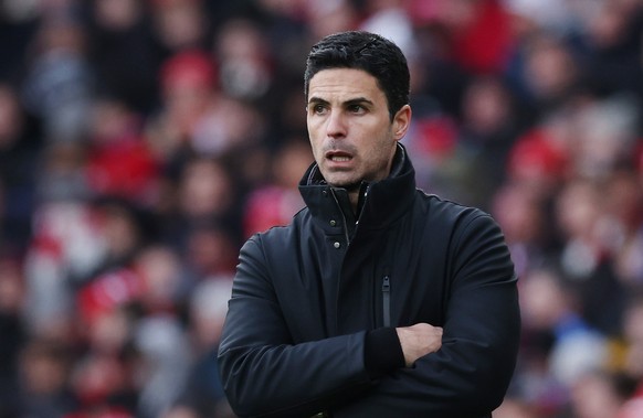 epa11092407 Arsenal manager Mikel Arteta follows the English Premier League soccer match between Arsenal FC and Crystal Palace FC at the Emirates Stadium in London, Britain, 20 January 2024. EPA/ANDY  ...