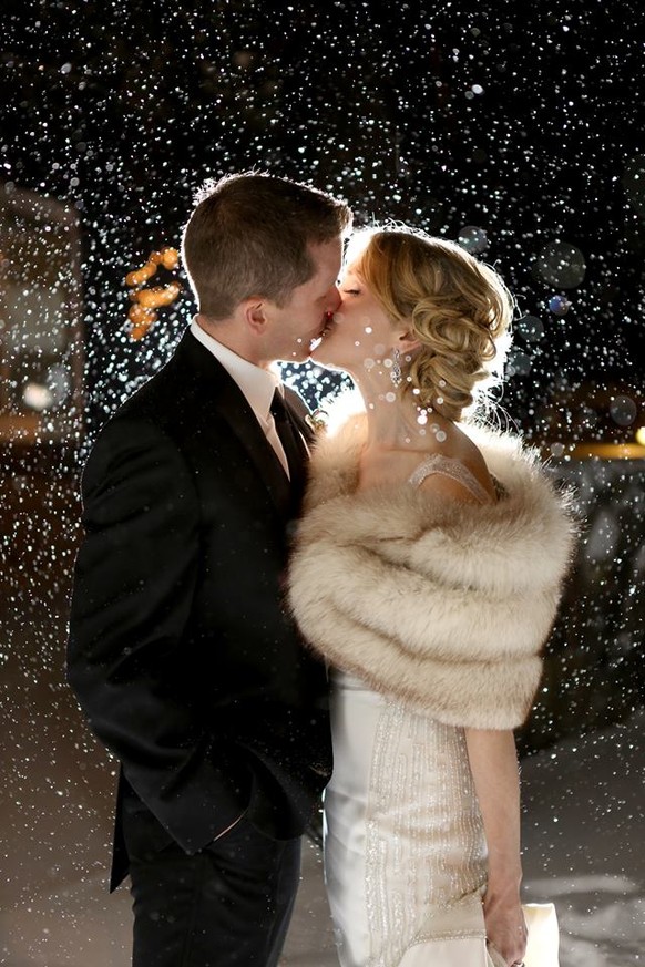 Wedding snow http://imgur.com/gallery/r8FUDCG