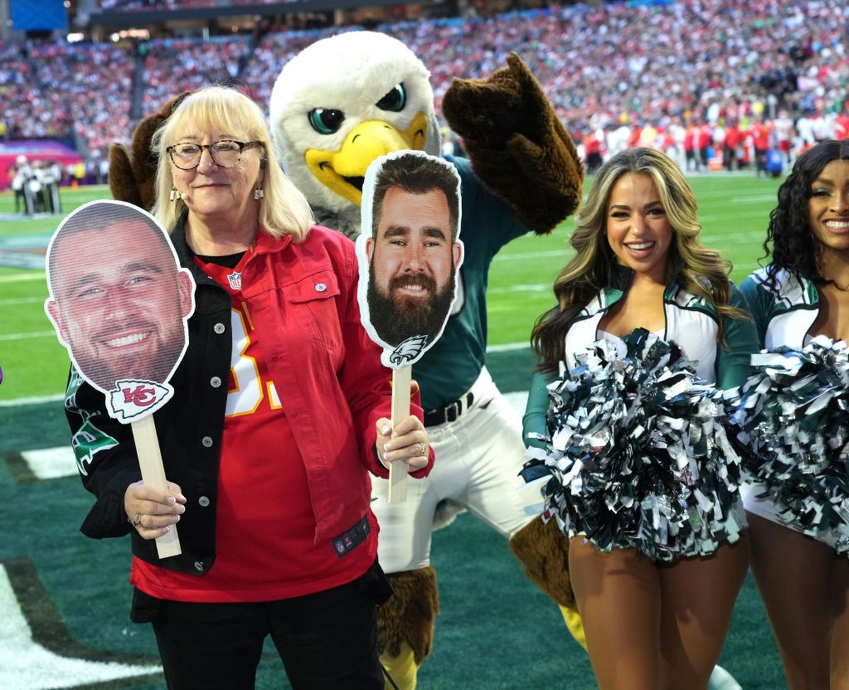 GLENDALE, ARIZONA - FEBRUARY 12: Donna Kelce, mother of Jason Kelce and Travis Kelce attends Super Bowl LVII at State Farm Stadium on February 12, 2023 in Glendale, Arizona. (Photo by Kevin Mazur/Gett ...