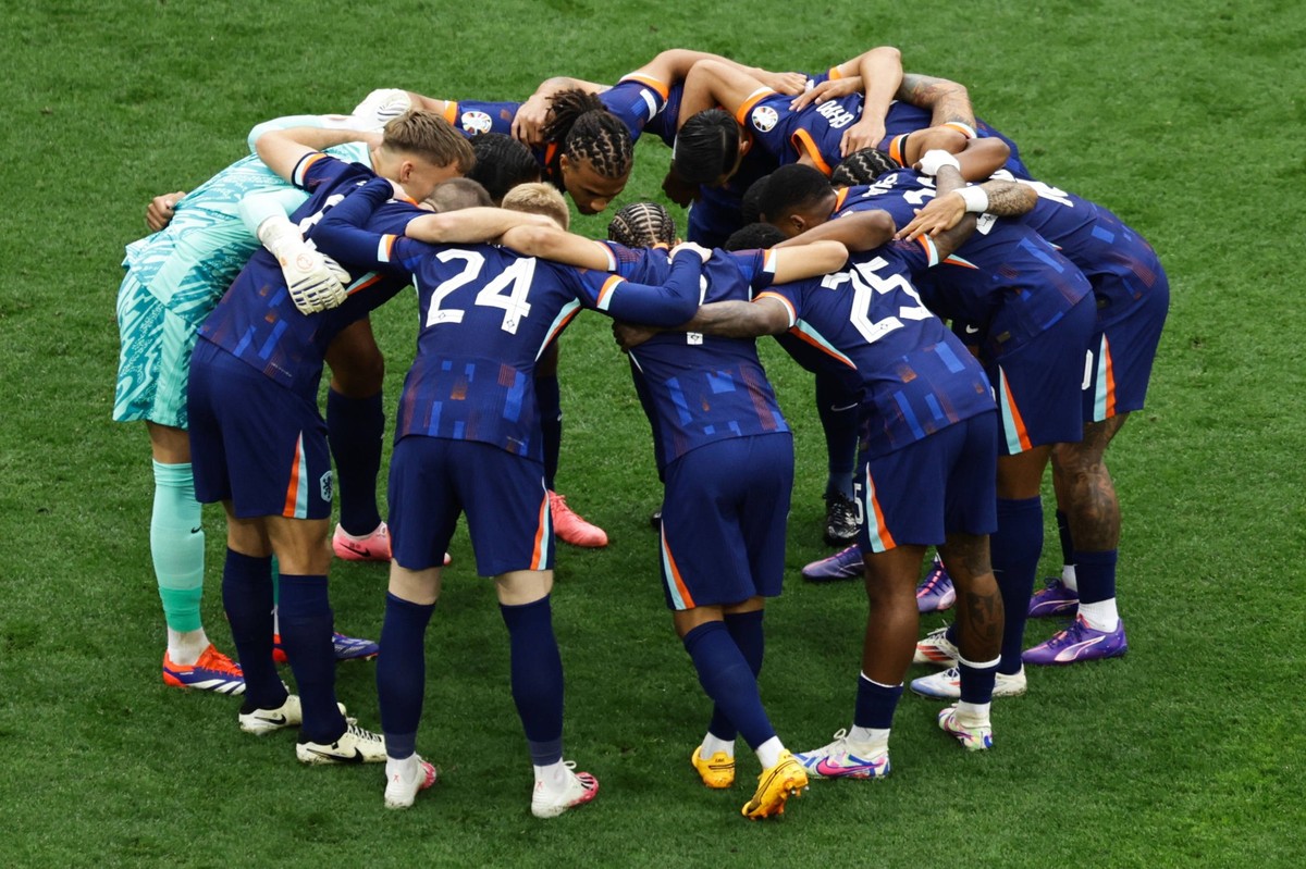 Romania v Netherlands: Round of 16 - UEFA EURO, EM, Europameisterschaft,Fussball 2024 Netherlands players are preparing ahead of the UEFA Euro 2024 round of 16 football match between Netherlands and R ...