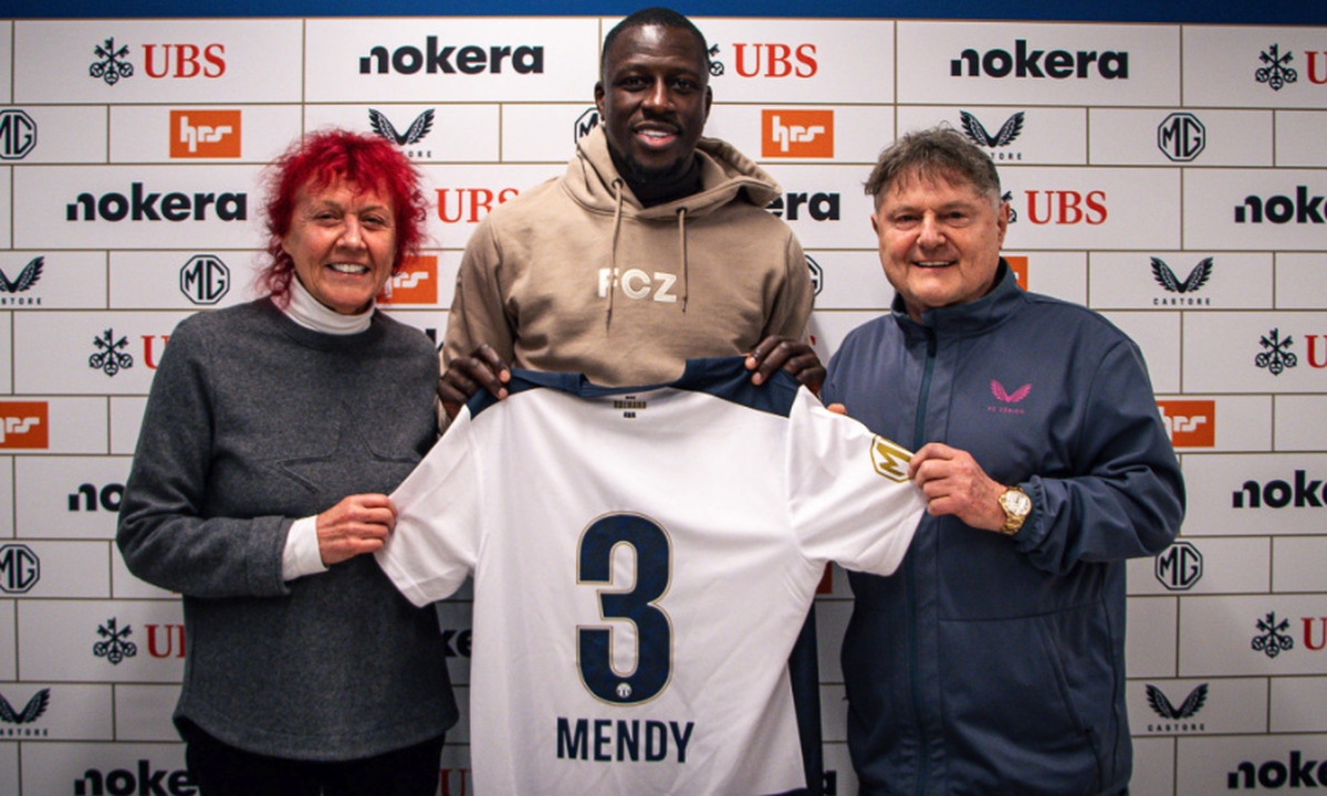 Heliane und Ancillo Canepa stellen Benjamin Mendy als neuen Spieler des FC Zürich vor.