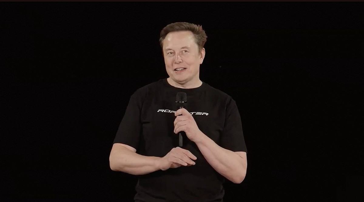 Elon Musk Unveils a Flying Car, the Tesla Roadster On Thursday, October 15, from McGregor, Texas, multibillionaire Elon Musk unveiled a car capable of flying. In footage provided by Tesla, the Roadste ...