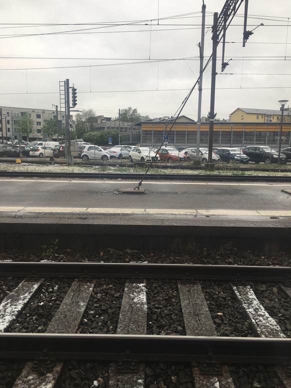 Lenzburg Schnee im April