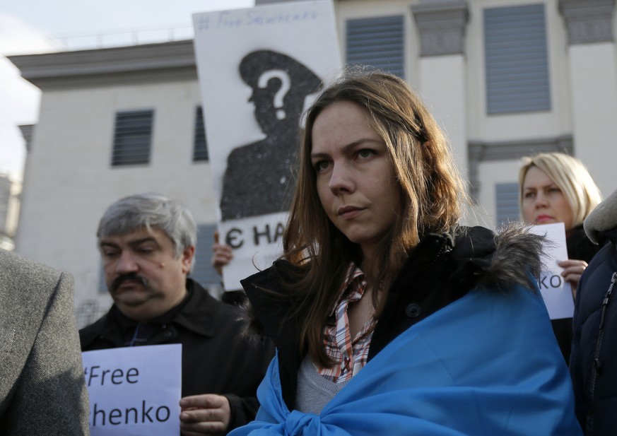 Vira Sawtschenko an einer Demo für die Freilassung ihrer Schwester.