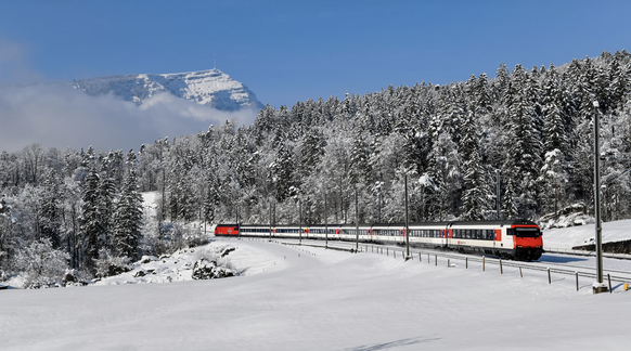 sbb zug schnee öv schweiz