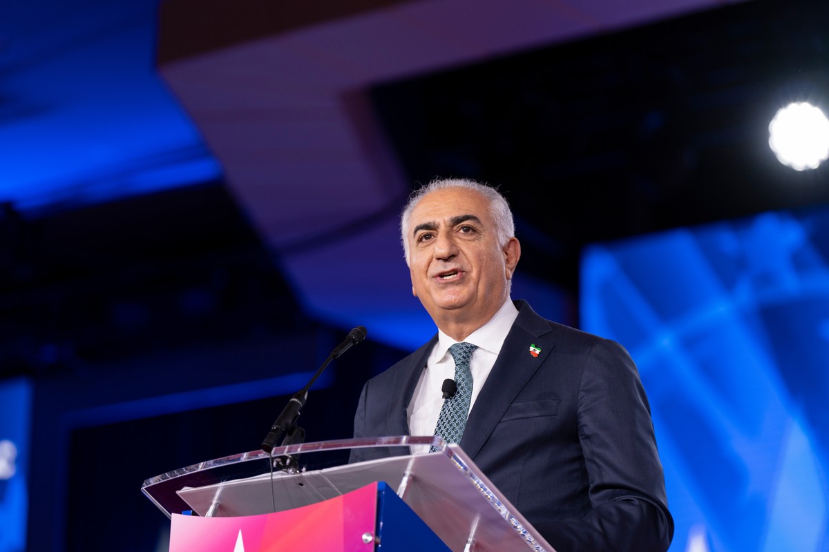 Exiled Iranian Crown Prince Reza Pahlavi speaks at the Conservative Political Action Conference (CPAC) in Dallas, Saturday, March 28, 2026. (AP Photo/Gabriela Passos)
CPAC Republicans Iran