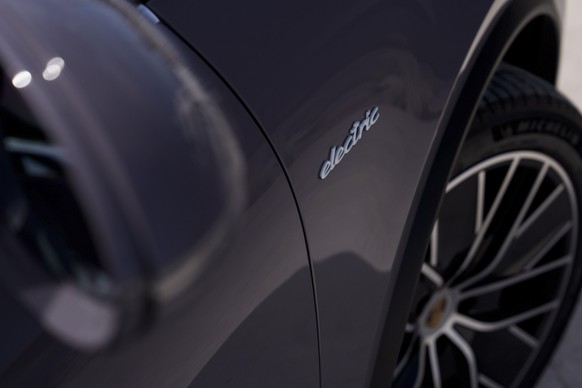 Porsche Macan 4 Electric