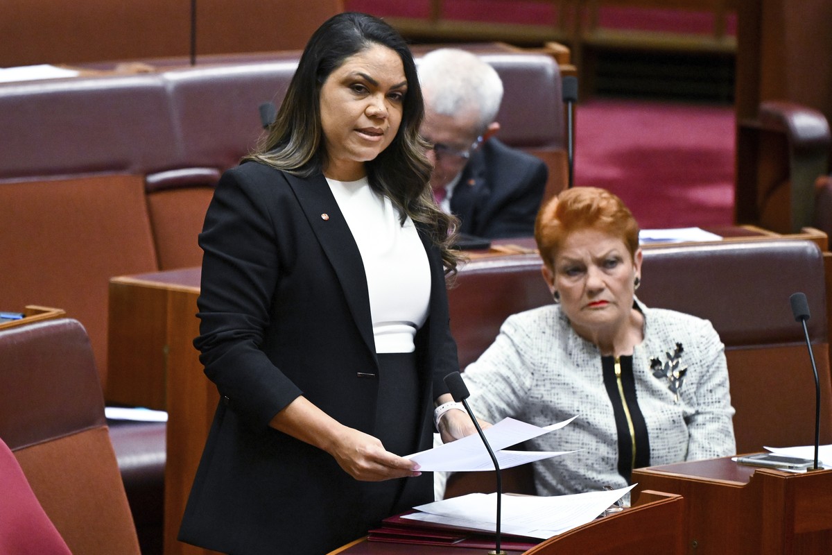 Jacinta Nampijinpa Price, une sénatrice et dirigeante aborigène.