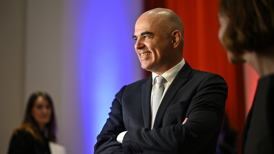 alain-berset-zwei-staaten-k-nnen-sich-nicht-n-her-stehen