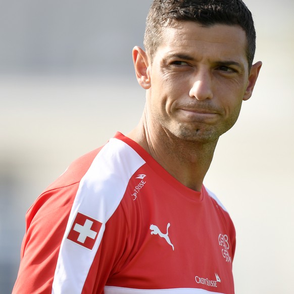 Blerim Dzemaili beim Training in Rapperswil-Jona am Montag, 28. August 2017. (KEYSTONE/Walter Bieri)