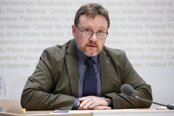 Christian Bock, Direktor Eidg. Zollverwaltung EFD, spricht waehrend einer Medienkonferenz zur Situation des Coronavirus, am Samstag, 21. Maerz 2020 in Bern. (KEYSTONE/Peter Klaunzer)