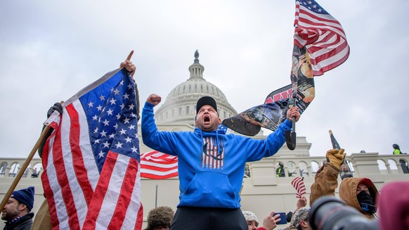 210106 Pro-Trump supporters storm the United States Capitol during a March to Save America Rally on January 6, 2021 in Washington, DC, USA.  Photo: Joel Marklund / BILDBYRAN / kod JM / JM0057 ...