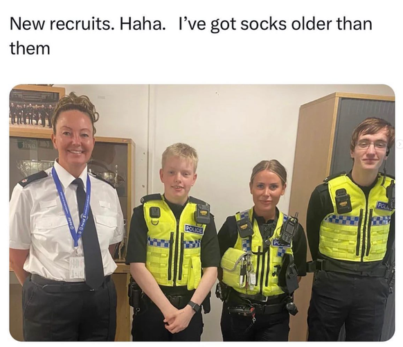 Britischer Humor: Lustige Memes und Tweets