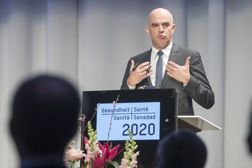 Bundespraesident Alain Berset, Vorsteher des Eidgenoessisches Departement des Innern EDI, spricht anlaesslich der Nationalen Konferenz Gesundheit 2020, am Montag, 29. Januar 2018, in Bern. (KEYSTONE/M ...