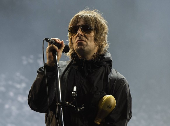 Isle of Wight Festival 2021 - Day 1 Liam Gallagher performs live on Day 1 of the Isle of Wight Festival 2021, Seaclose Park, Newport, Isle of Wight. Picture date: Friday 17th September 2021. Photo cre ...
