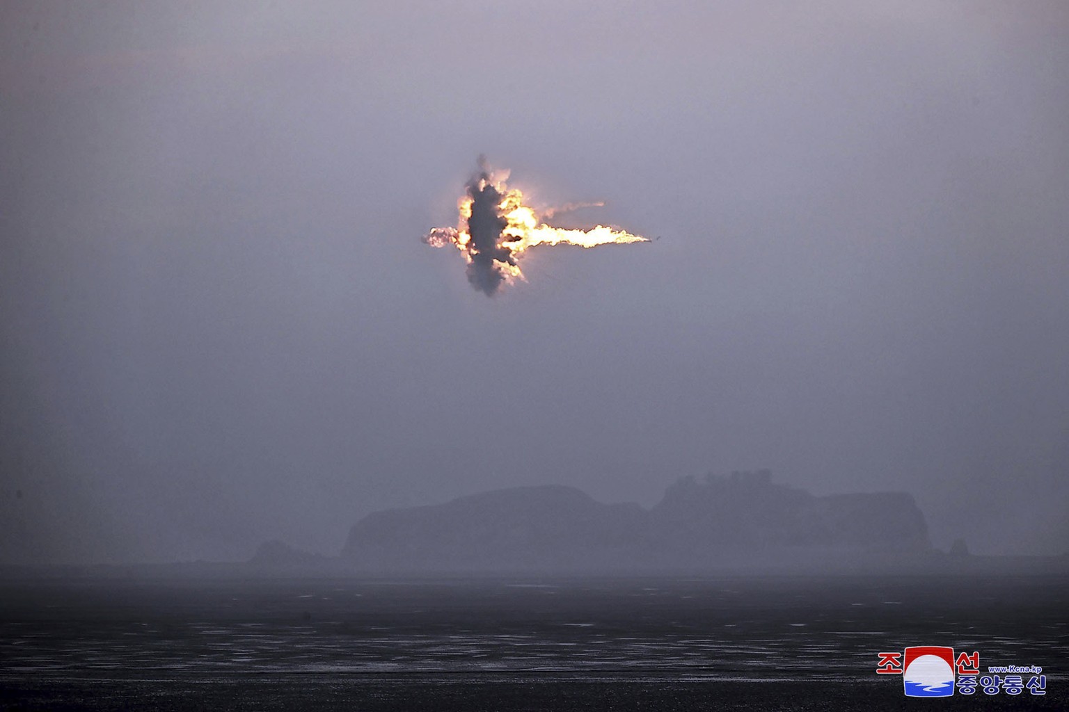This photo provided by the North Korean government shows what it says is a launch conducted by the strategic cruise missile operation unit of the Korean People&#039;s Army&#039;s western district on S ...