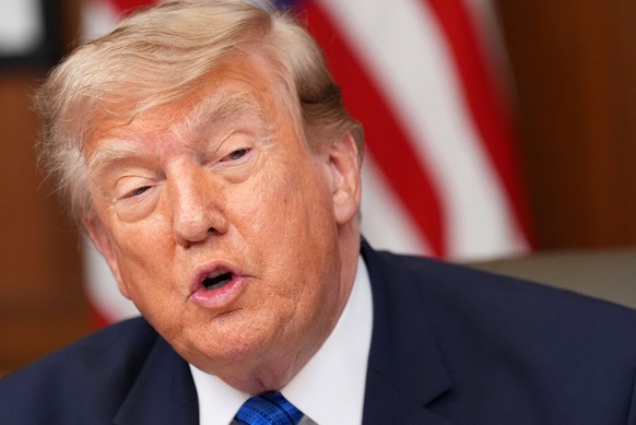 President Donald Trump speaks during a cabinet meeting, Friday, July 31, 2026, at Camp David, the presidential retreat, near Thurmont, Md., Friday, July 31, 2026. (AP Photo/Jacquelyn Martin)
Donald Tr ...