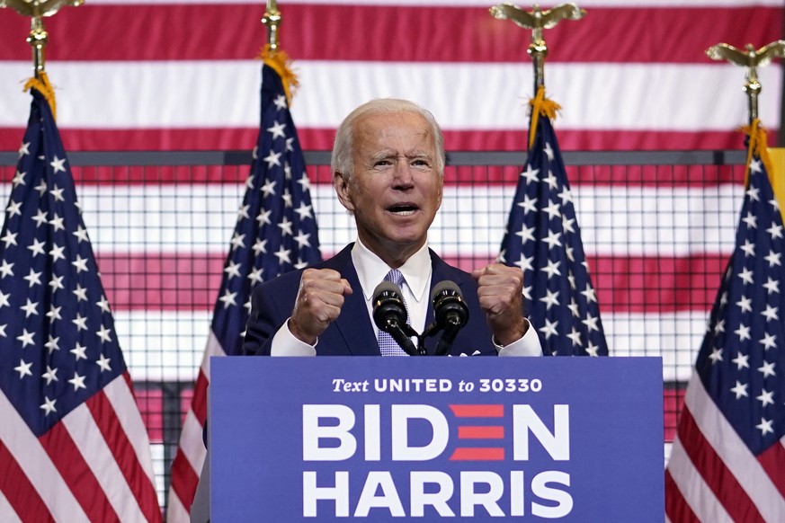 Democratic presidential candidate former Vice President Joe Biden speaks at campaign event at Mill 19 in Pittsburgh, Pa., Monday, Aug. 31, 2020. (AP Photo/Carolyn Kaster)
Joe BIden